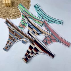 Стрінги в смужку