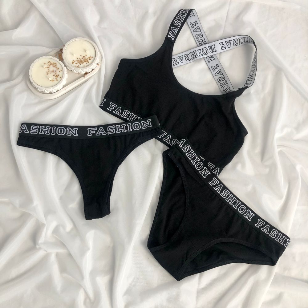 Компмплект трійка ( стрінги і сліпи)