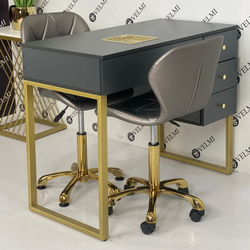 Манікюрний стіл Linda