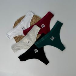 Стрінги з написом