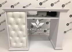 Манікюрний стіл Queen