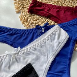 Стрінги гладенькі