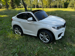 Дитячий двомісний електромобіль джип BMW X6M "WeKids Cars"