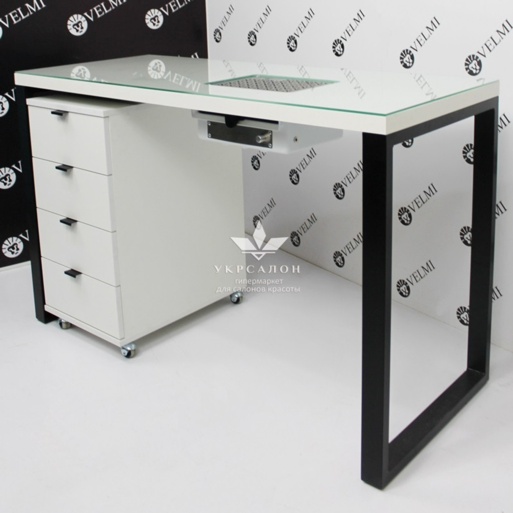 Манікюрний стіл Alaska