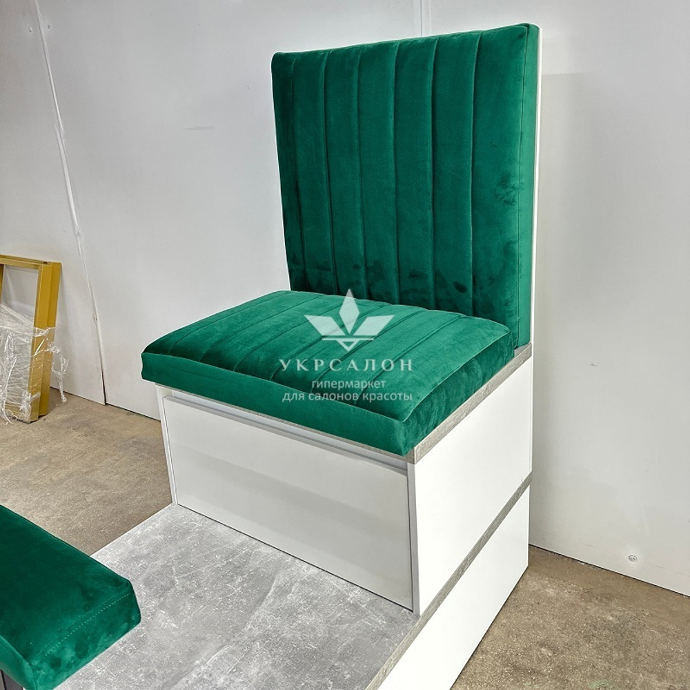 Подіум Mark із педикюрним кріслом Pod-09