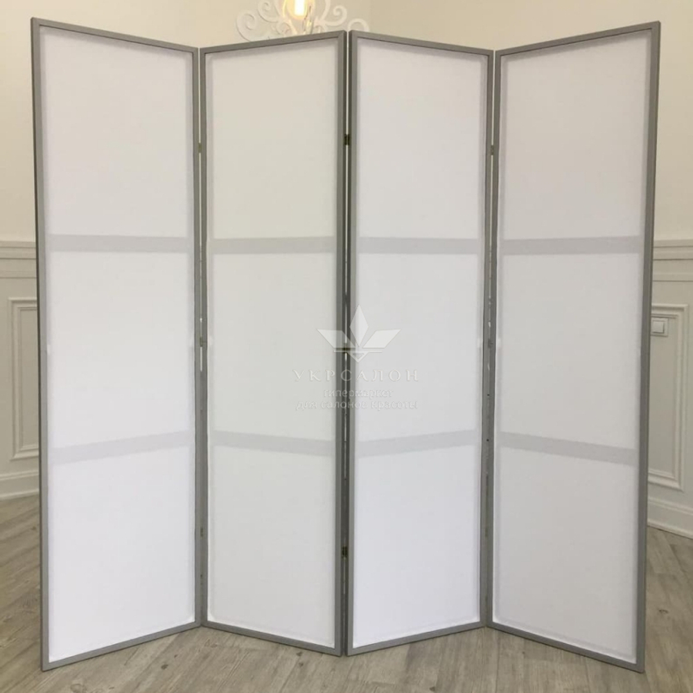Ширма с серебристой рамкой