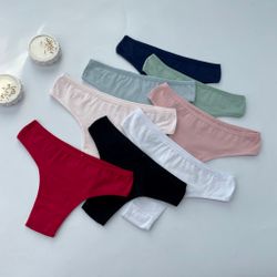 Американки з мінімалістичним малюнком