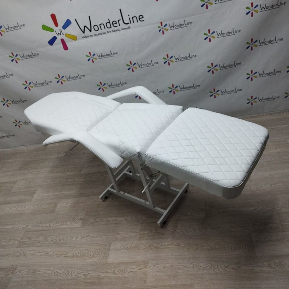 Косметологічна кушетка Tertio