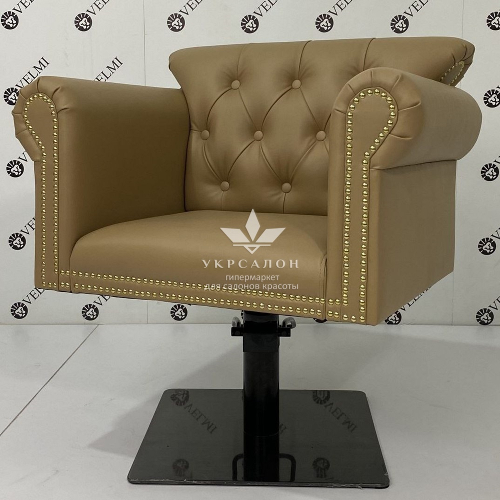 Парикмахерское кресло  Prado Loft