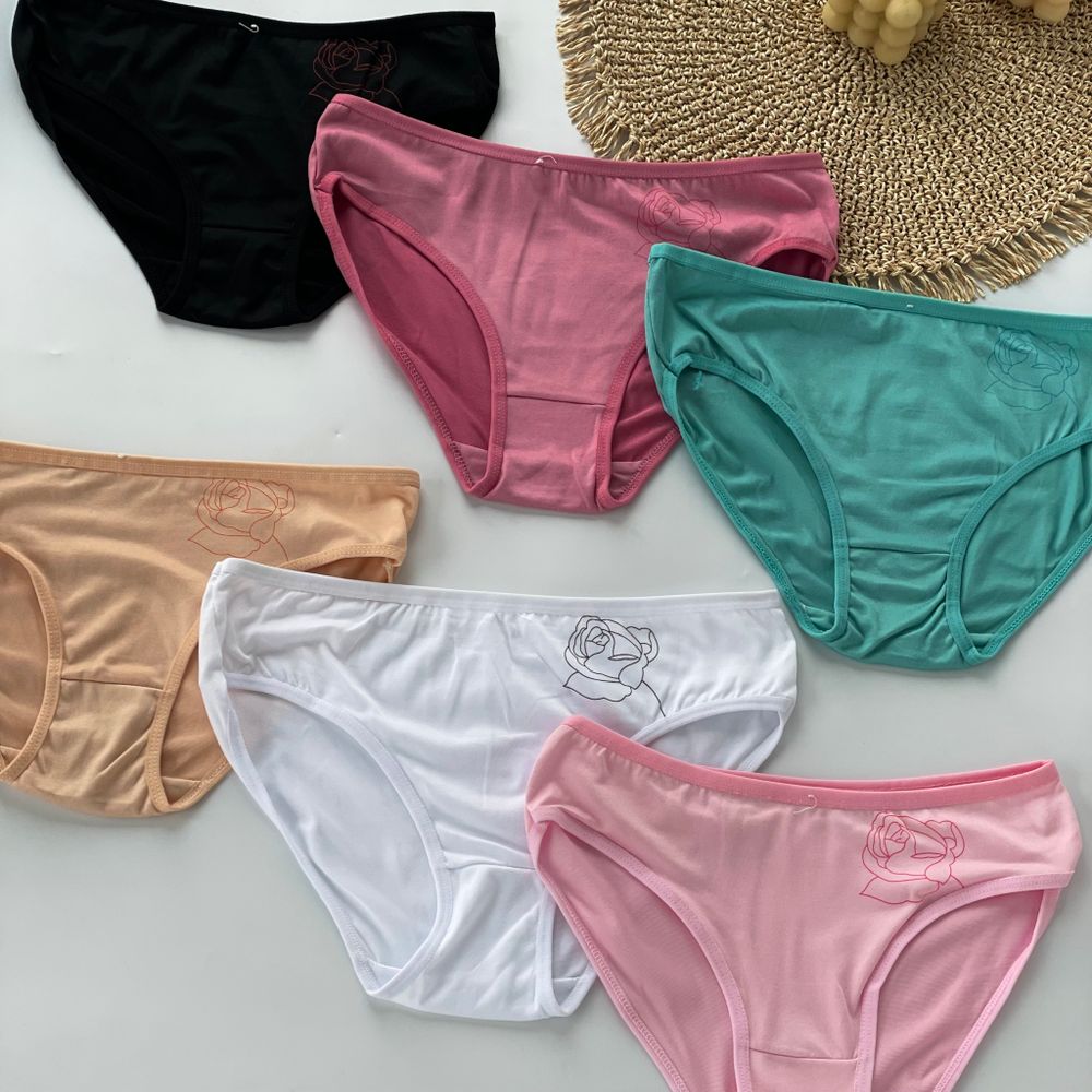 Сліпи з трояндою