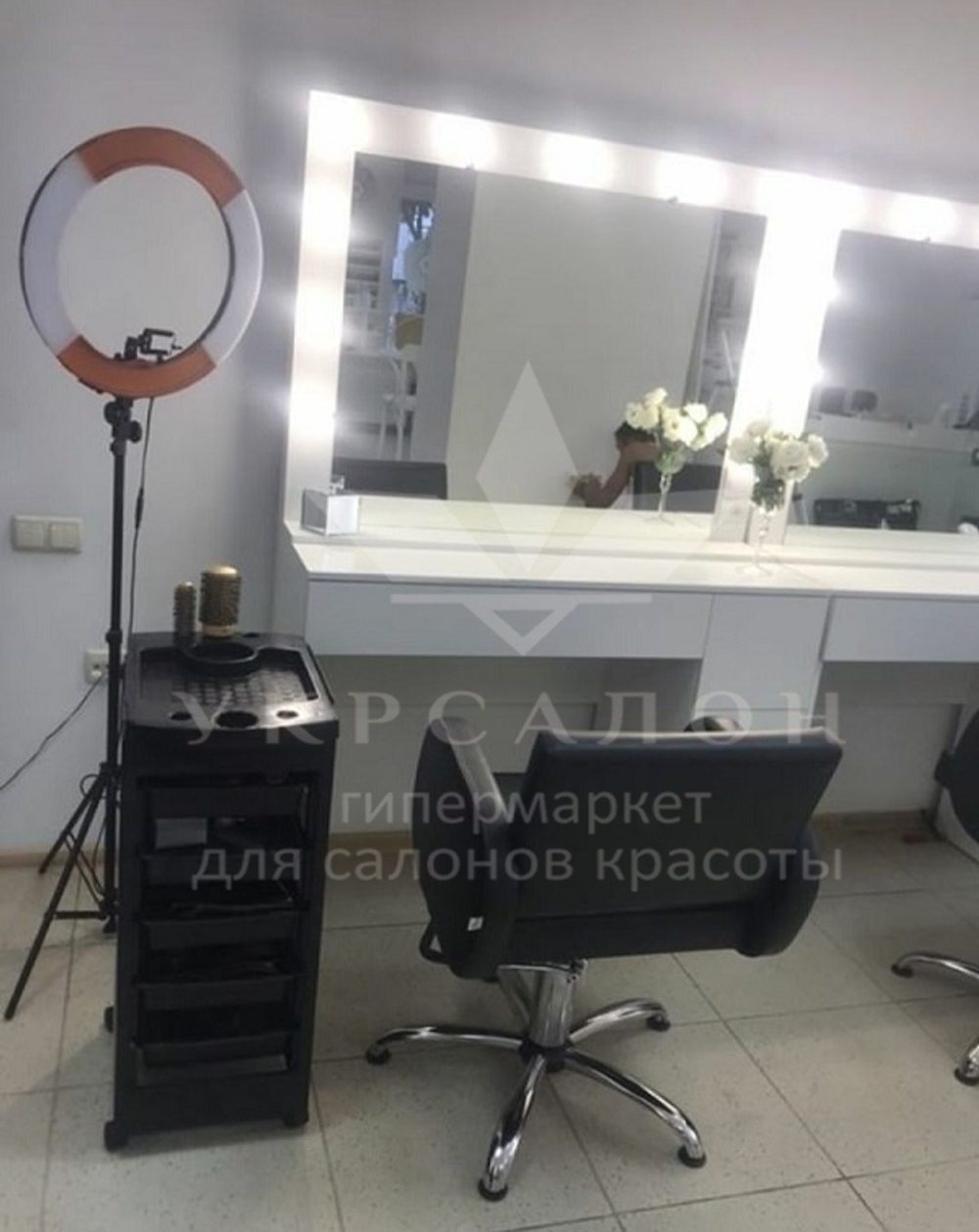 Парикмахерское кресло Freya