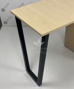 Маникюрный стол Veles