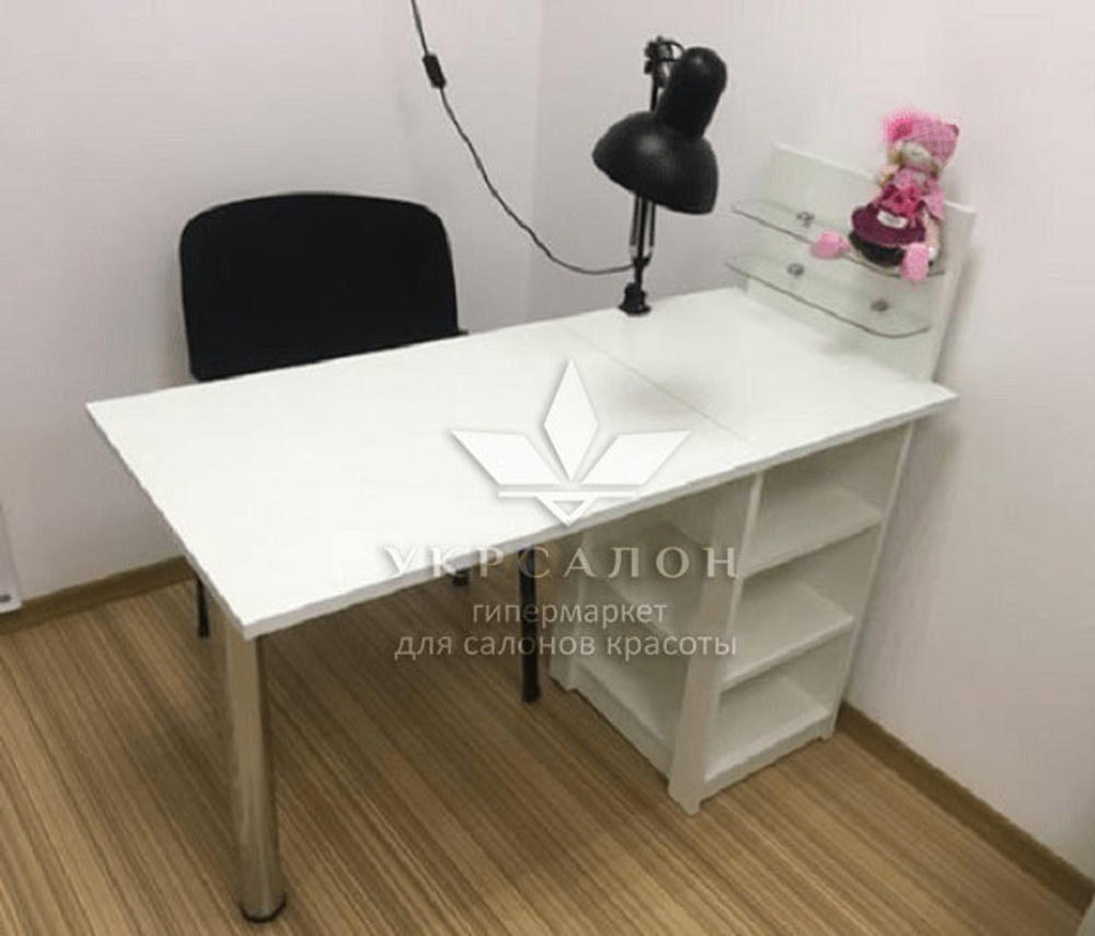 Маникюрный стол Mini plus