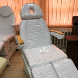 Кушетка педикюрно-косметологическая 273C