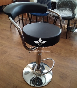 Стільчик для візажу Marsel