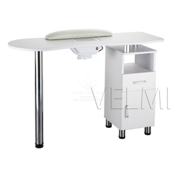 Маникюрный  стол Karneli