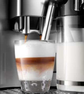 Кавомашина DeLonghi ESAM 6704