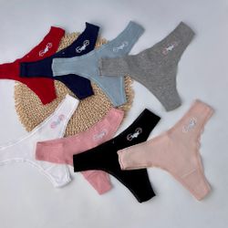 Стрінги з нашивкою