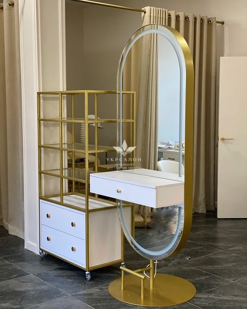 Робоче місце перукаря Shine з підсвічуванням