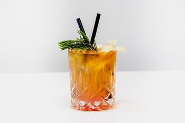 Летние рецепты кофейных напитков от Lavazza