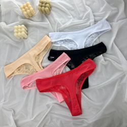 Стрінги з мереживом