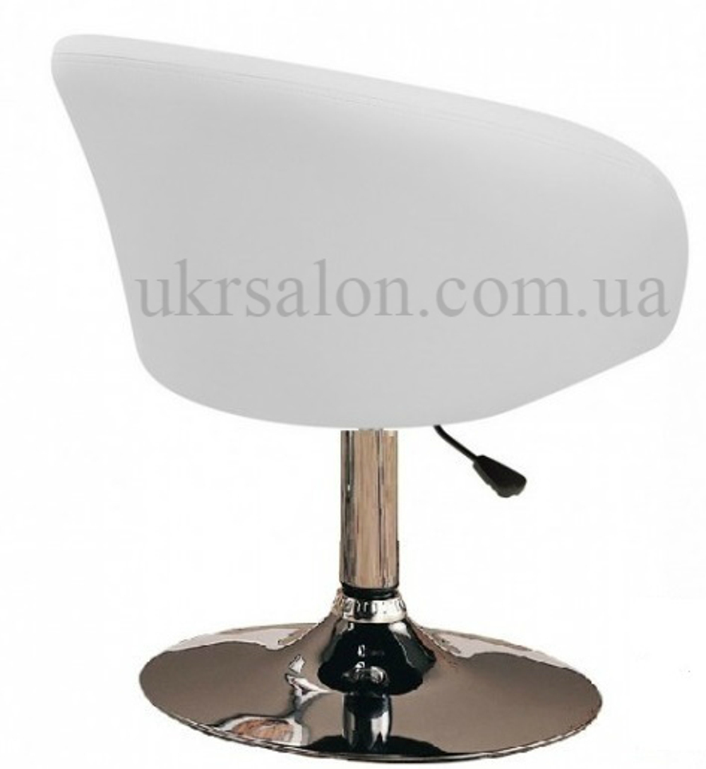 Стульчик мастера Murat на диске