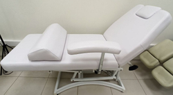 Кушетка косметологічна 2H5-CH біла