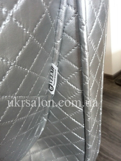 Крісло клієнта JUSTINE