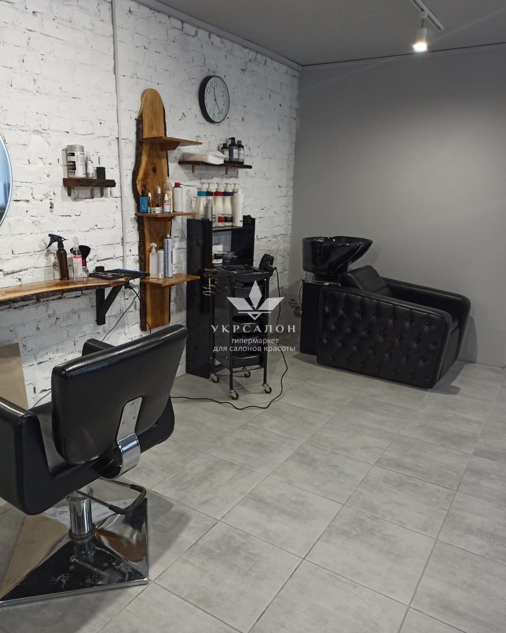 Перукарська мийка milan