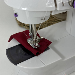 Мини швейная машинка SM-202A