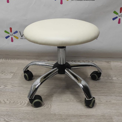 Стульчик для педикюра Tertio