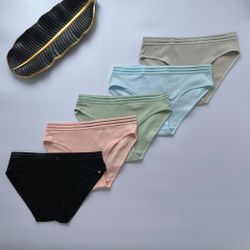 Сліпи з напівпрозорою резинкою