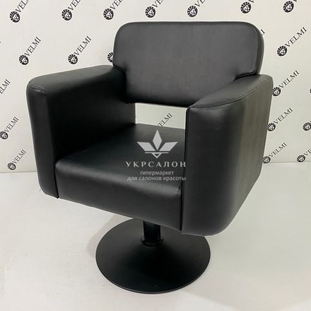 Перукарське крісло Eliot Black на диску