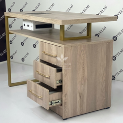 Маникюрный стол Aura