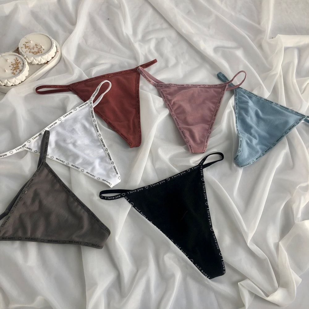 Стрінги на тонкій резині