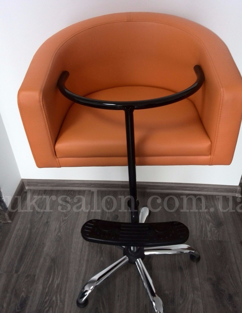 Детское парикмахерское кресло Kinder