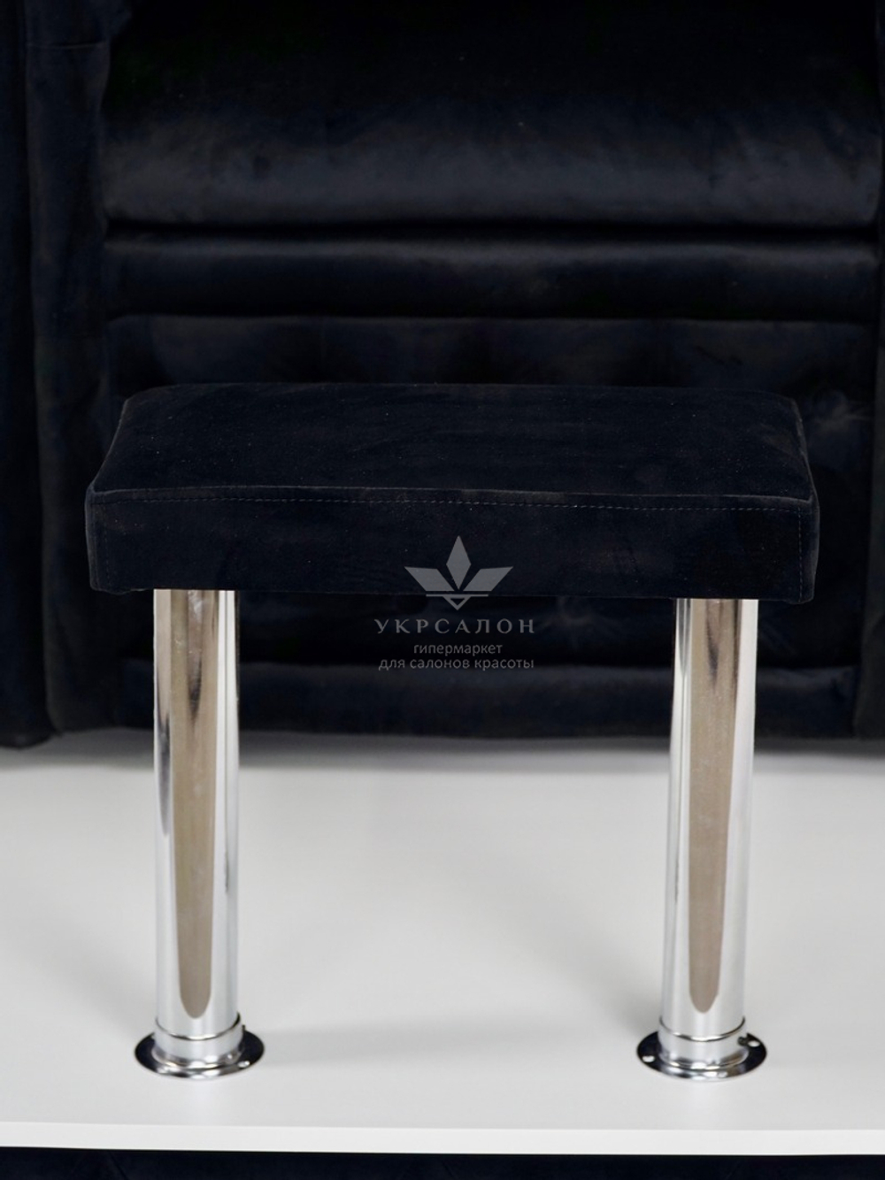 Педикюрная подставка под Трон