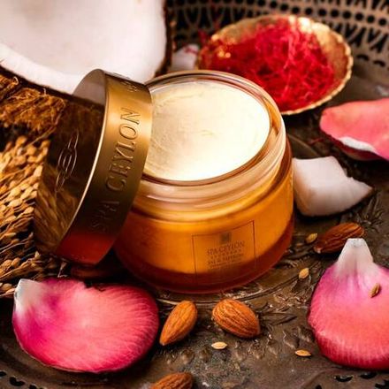 Денний крем-протектор для сяйва з SPF 20 захистом Шореа і Шафран 100 г, SPA Ceylon