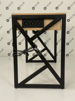 Манікюрний стіл Oliver