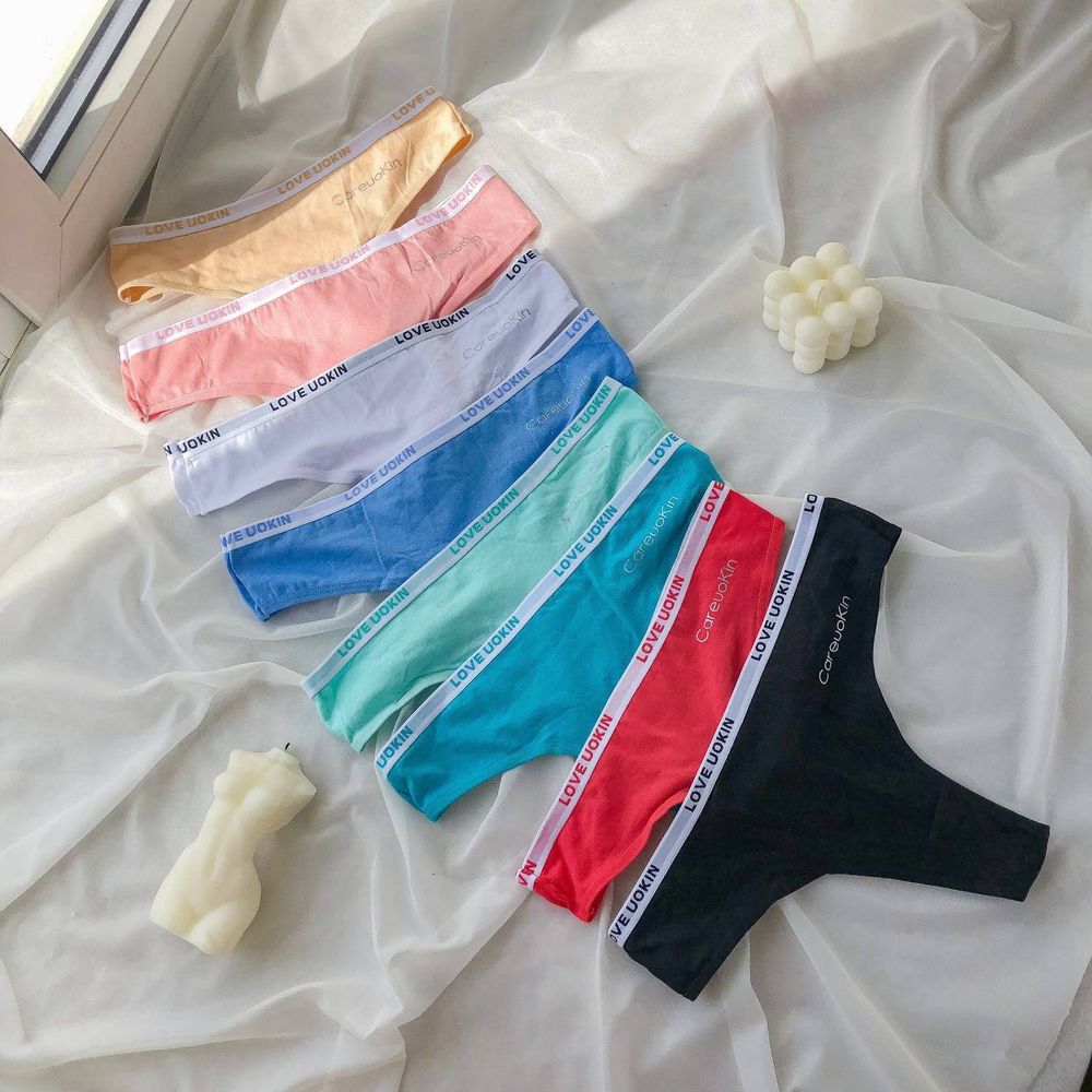 Бавовняні стрінги з написом