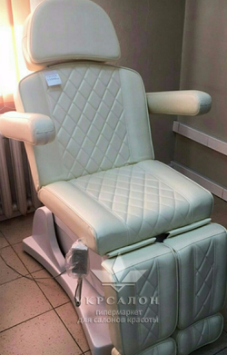 Електрична косметологічна кушетка Laudi