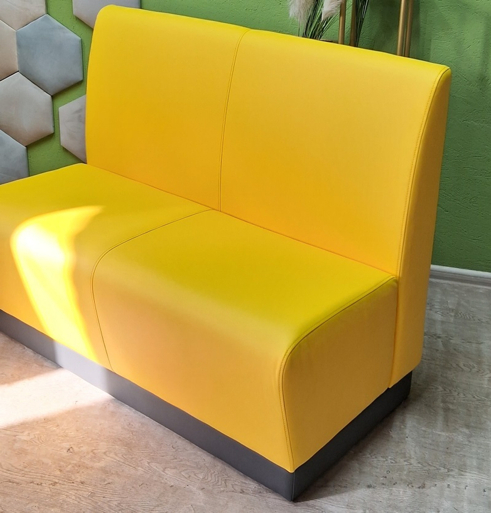 Диван для залу очікування Alfa