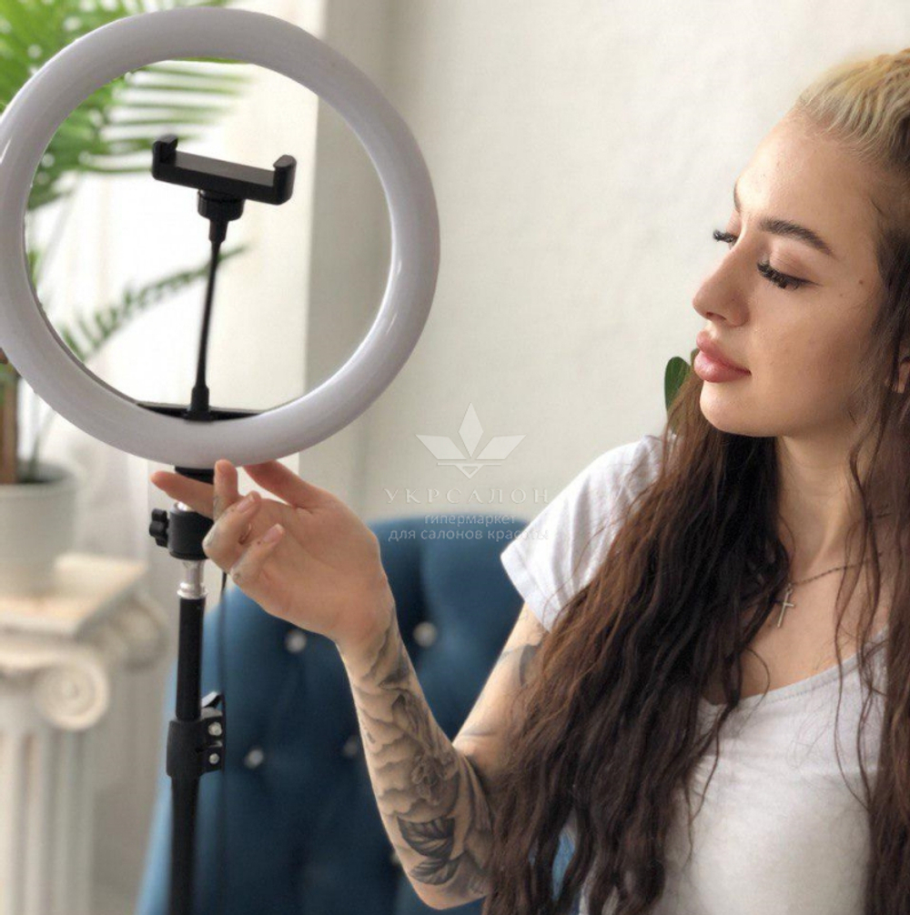 Кільцева лампа Elexy 26 з функцією роботи від повербанку