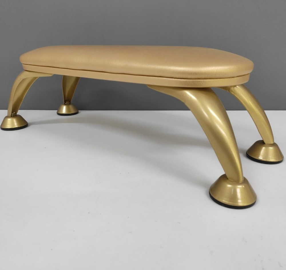 Подставка для маникюра на золотых ножках