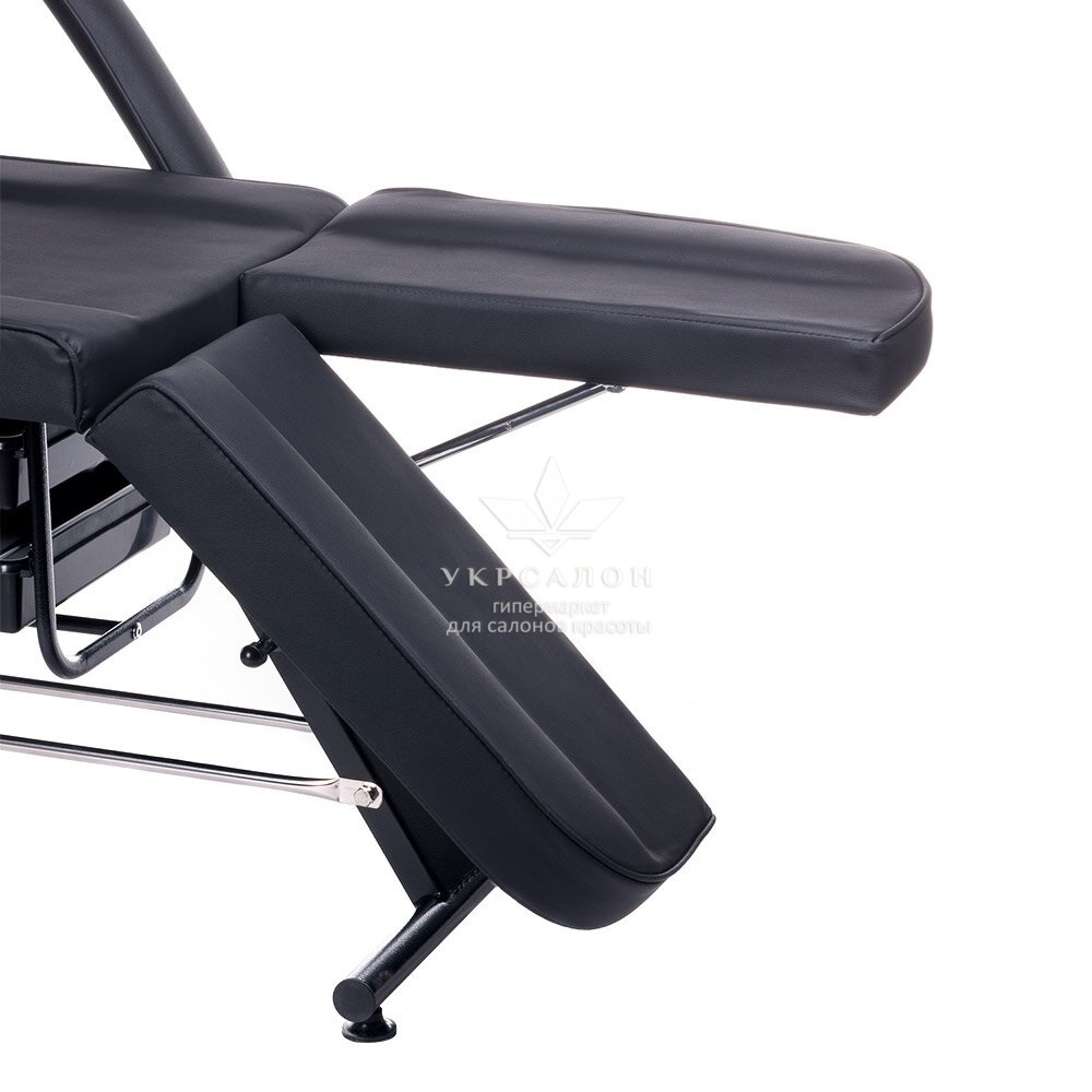 Педикюрно-косметологічна кушетка 203а