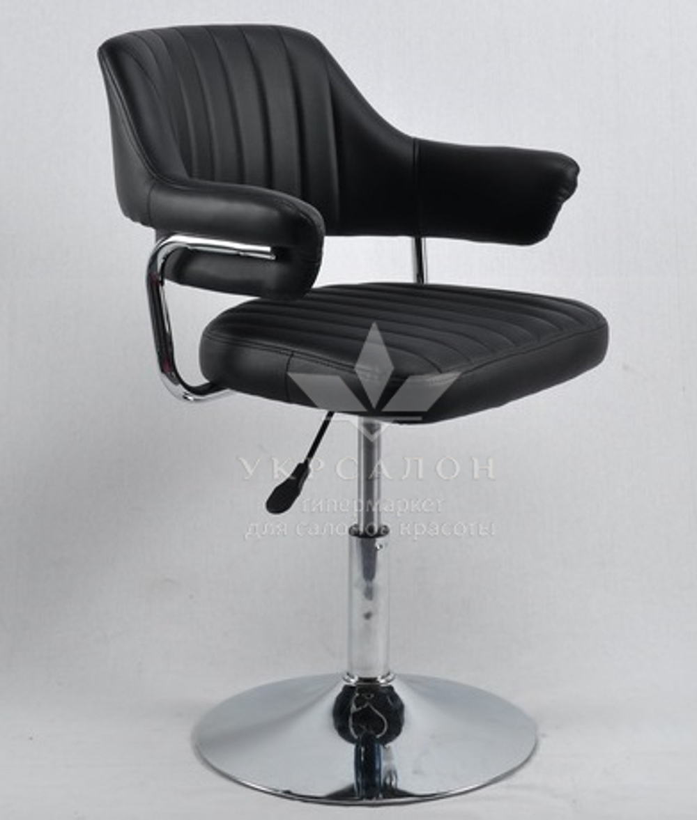 Стульчик мастера Jef на диске