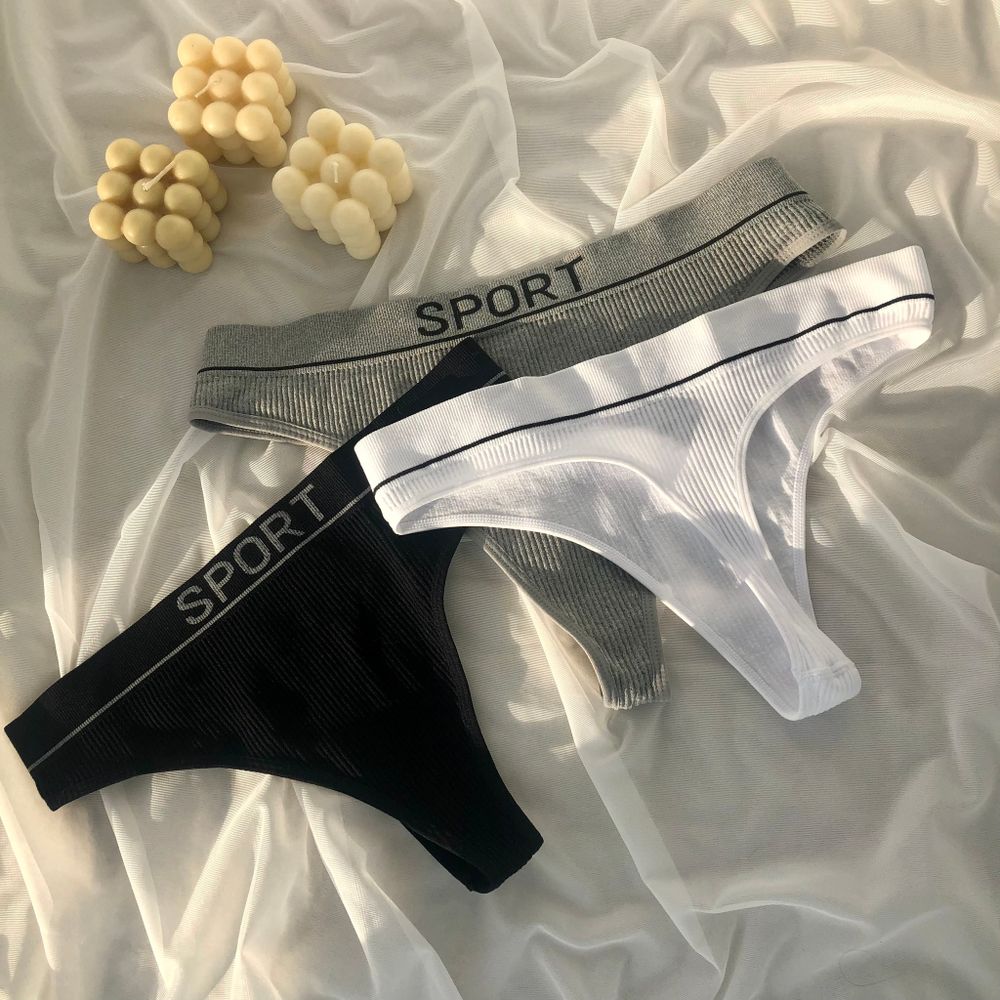 Трусики великих розмірів