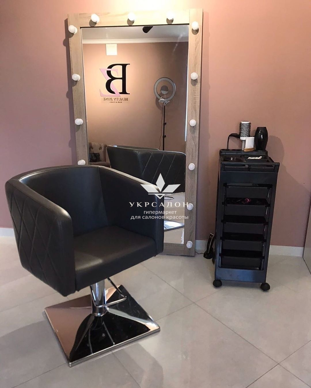 Парикмахерское кресло Angelica