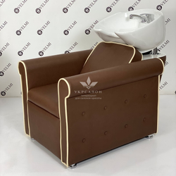 Комплект перукарських меблів Perfetto на диску