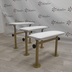 Подставка для педикюра Tertio 7 с регулировкой высоты на золотых ножках